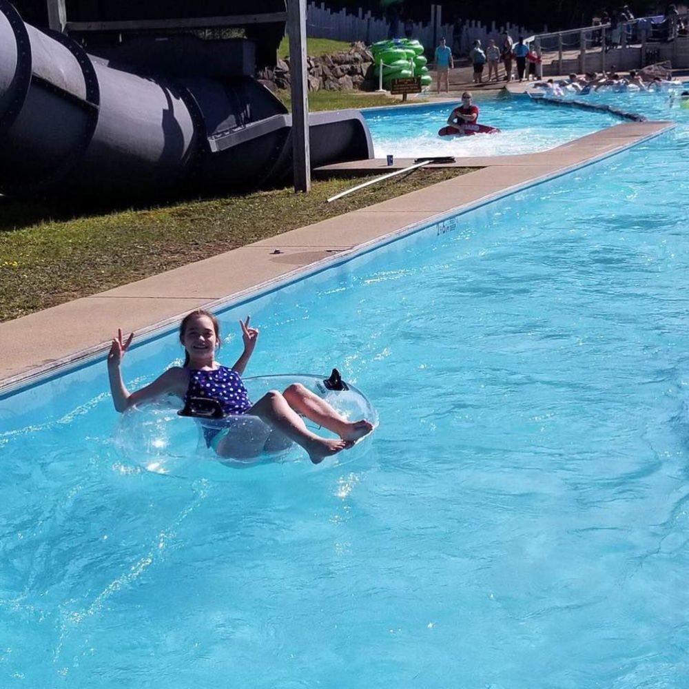 Meet your Posher, Ava